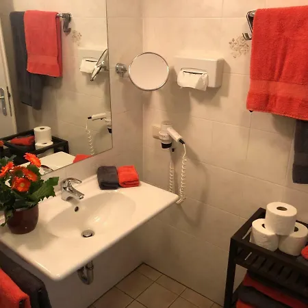 Apartment Ferienappartement „zuhaus' Am Worthersee“ Sekull